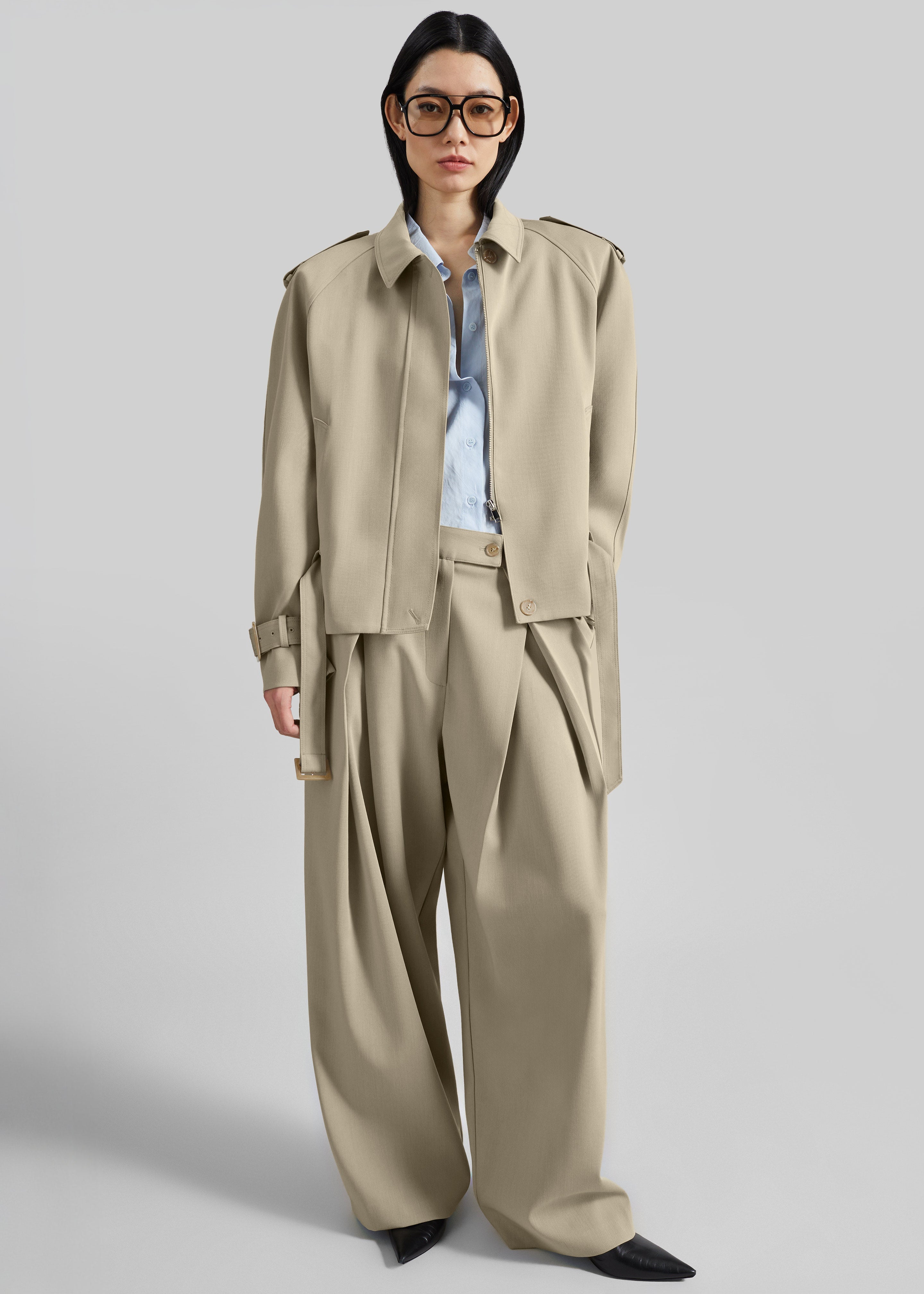 Avray Pleated Trousers - Beige