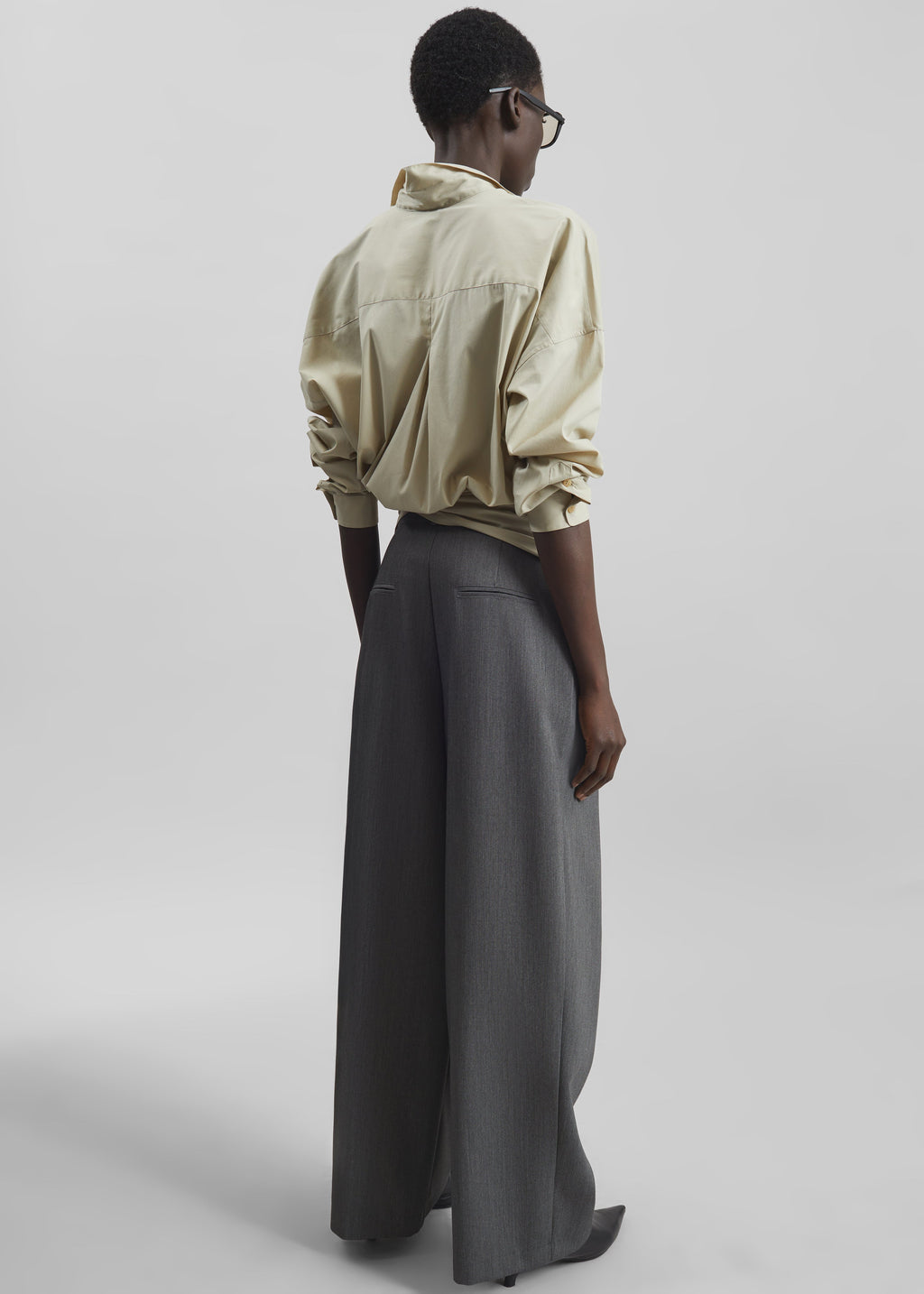 Avray Pleated Trousers - Grey