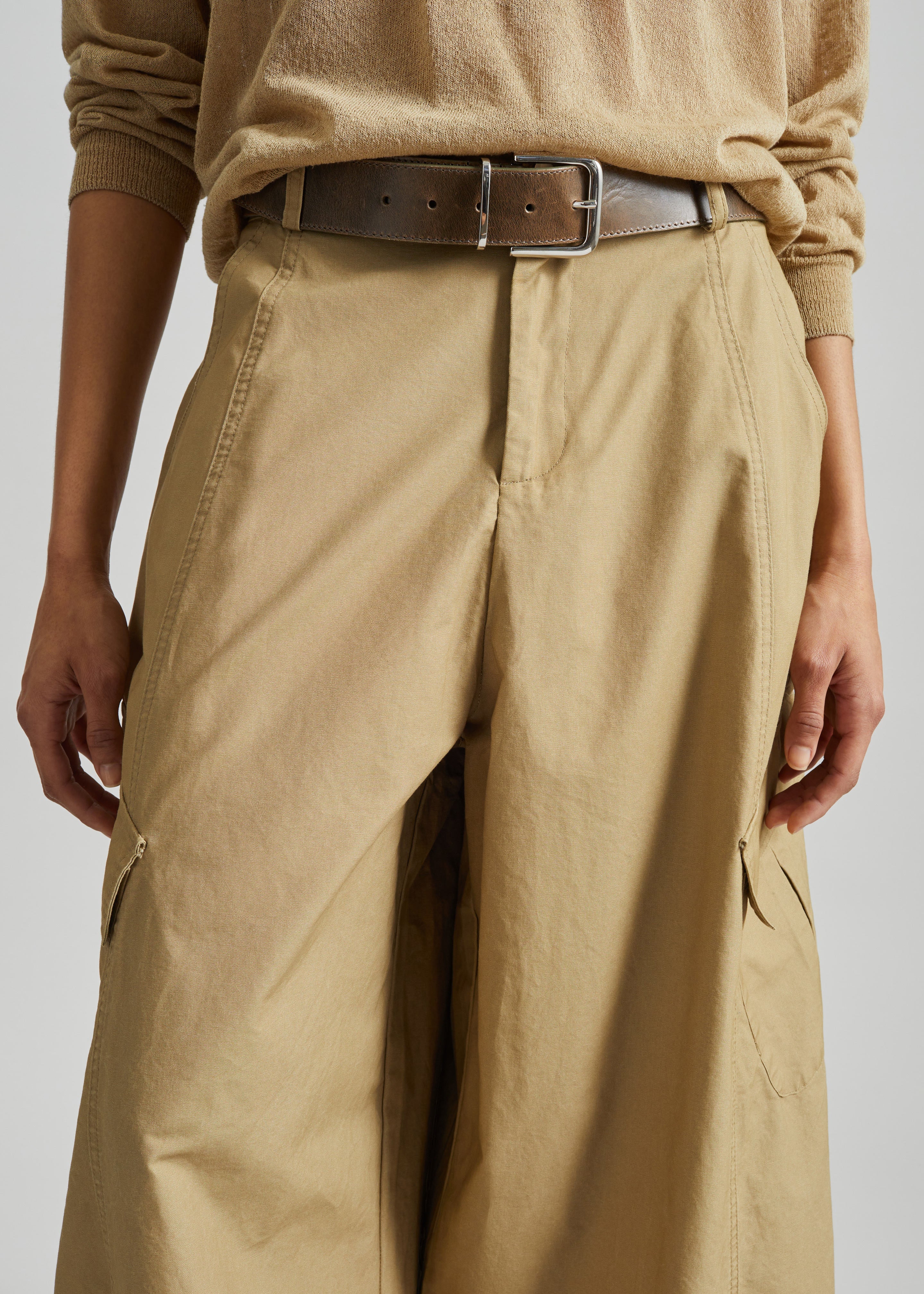 Baixa Barrel Cargo Pants - Beige