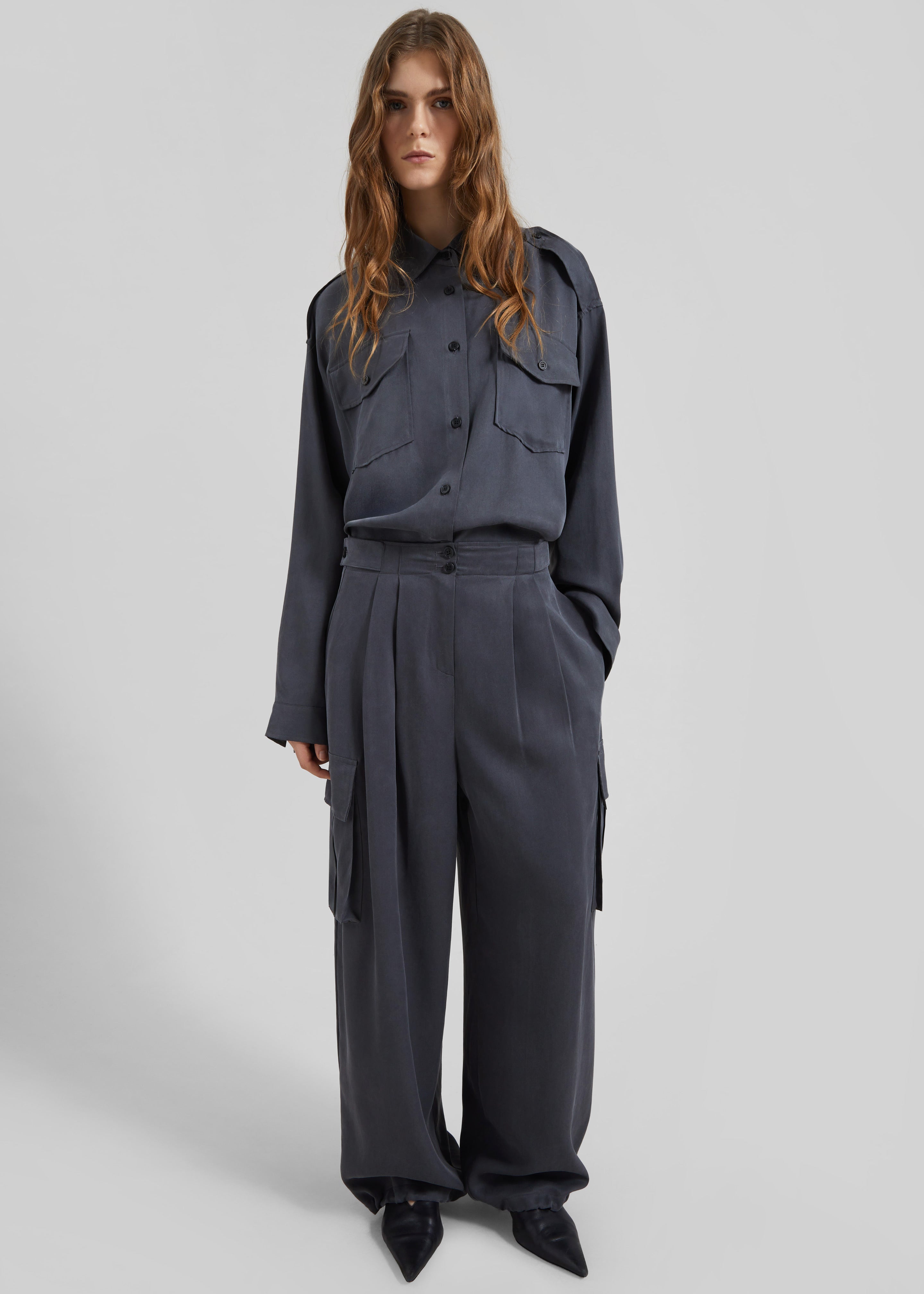 Balsta Cargo Pants - Dark Grey