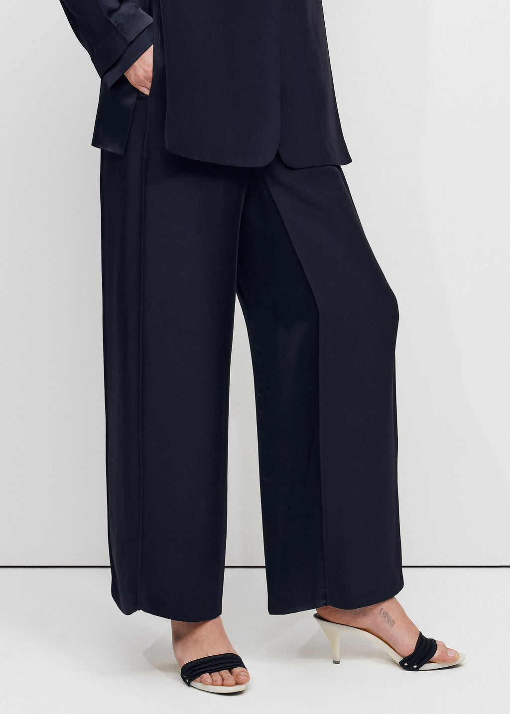 Bevza Wide Leg Culottes - Dark Ink Navy