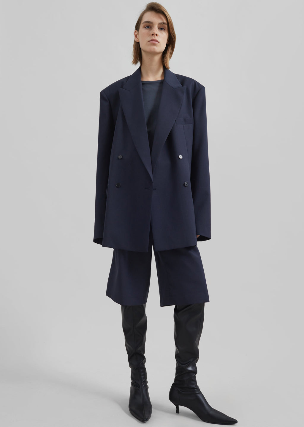 Bilbao Pleated Bermuda Shorts - Navy