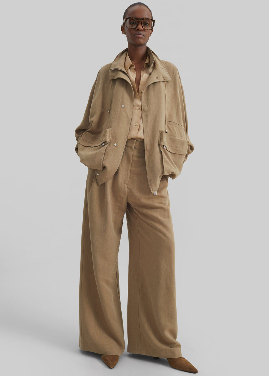 Breya Linen Fluid Jacket - Camel