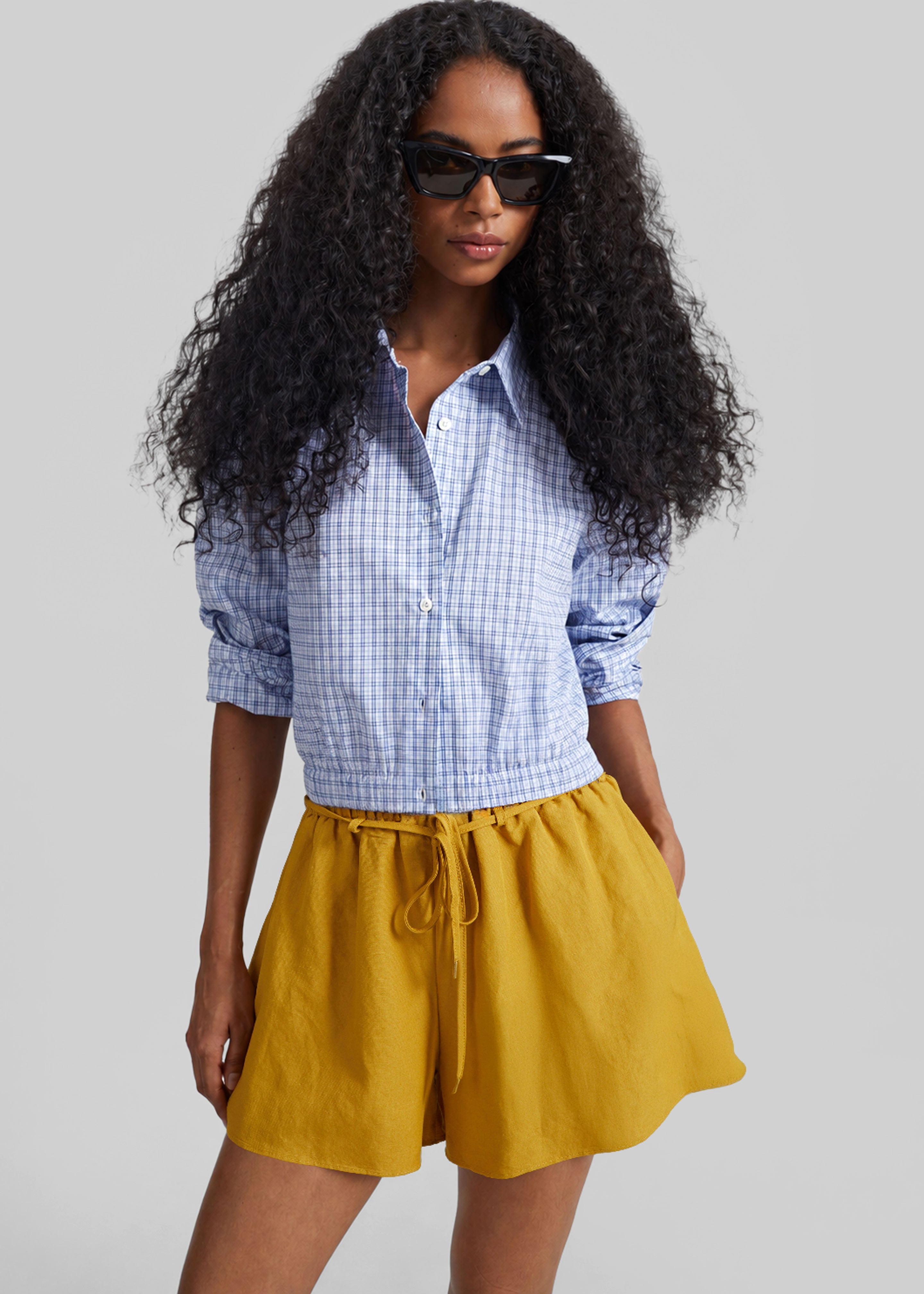 Caligny Linen Shorts - Mustard