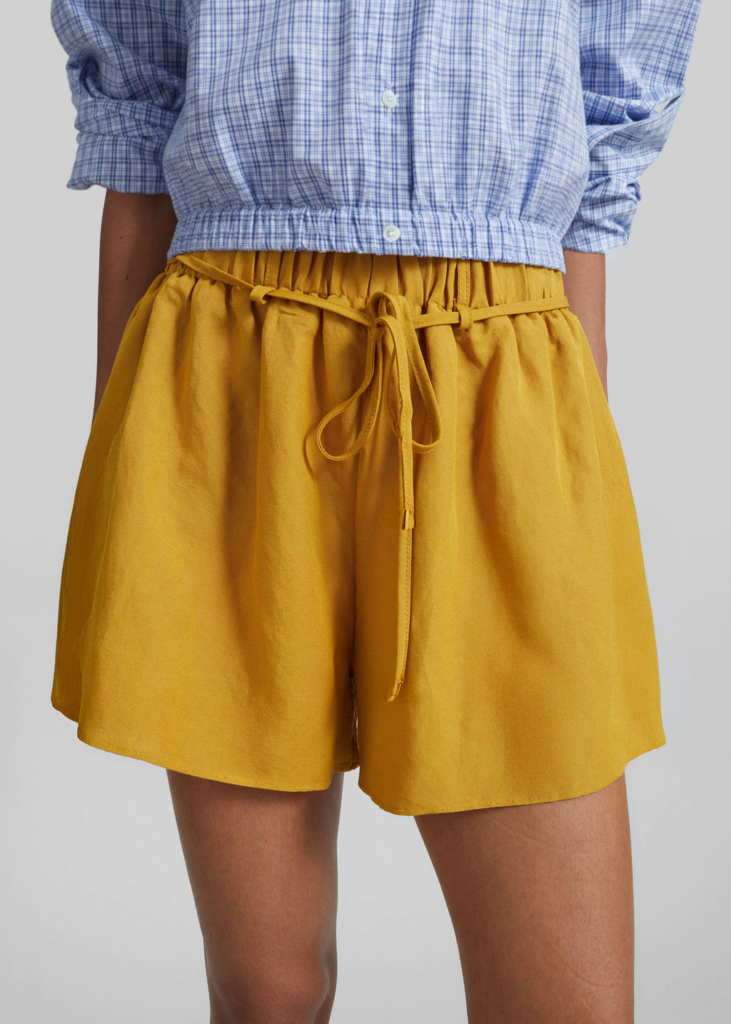 Caligny Linen Shorts - Mustard