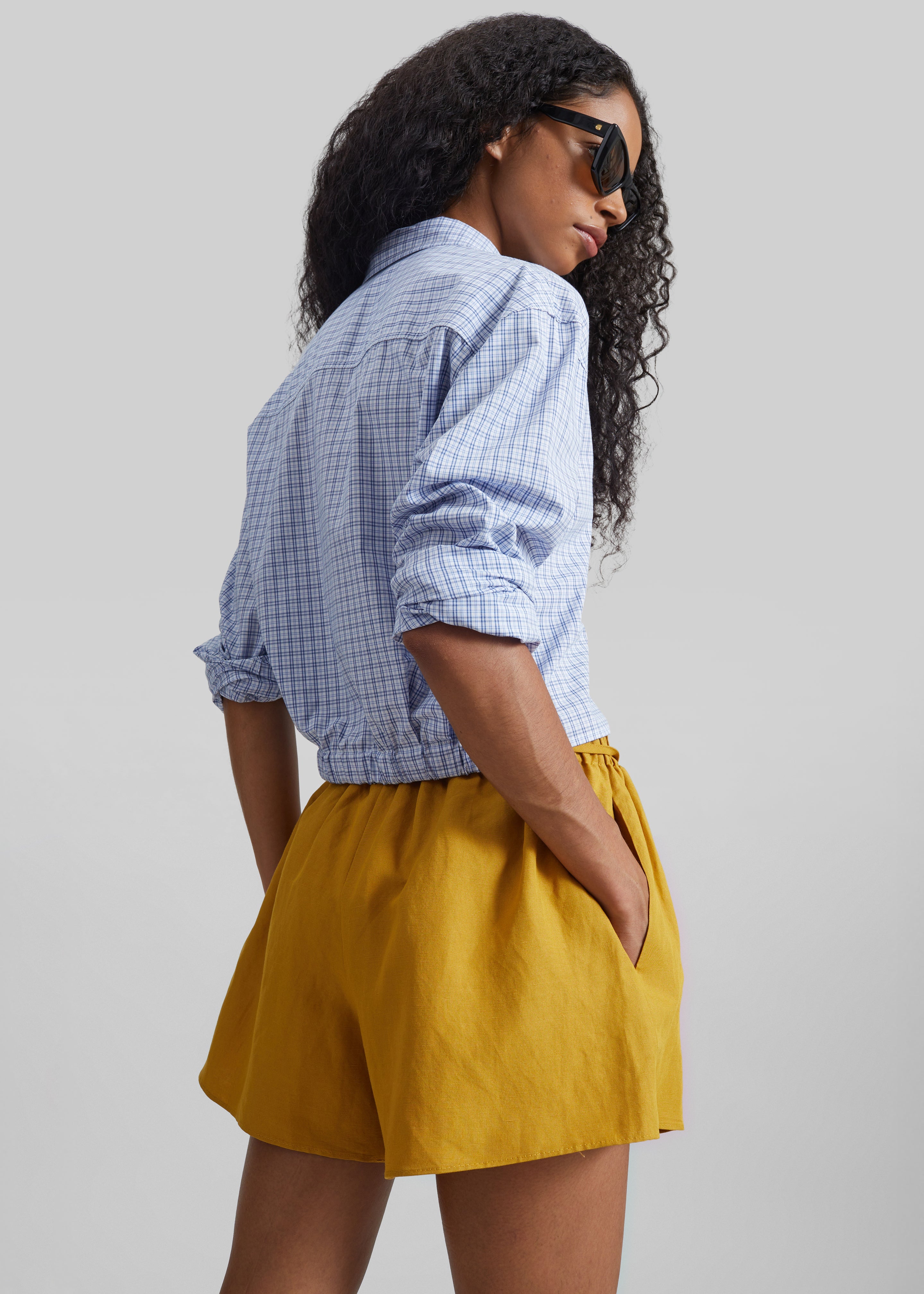 Caligny Linen Shorts - Mustard