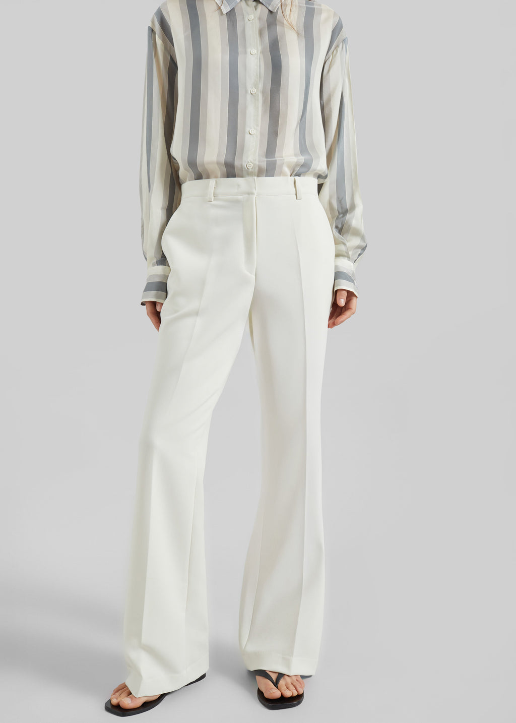 Chesnay Bootcut Pants - Cream