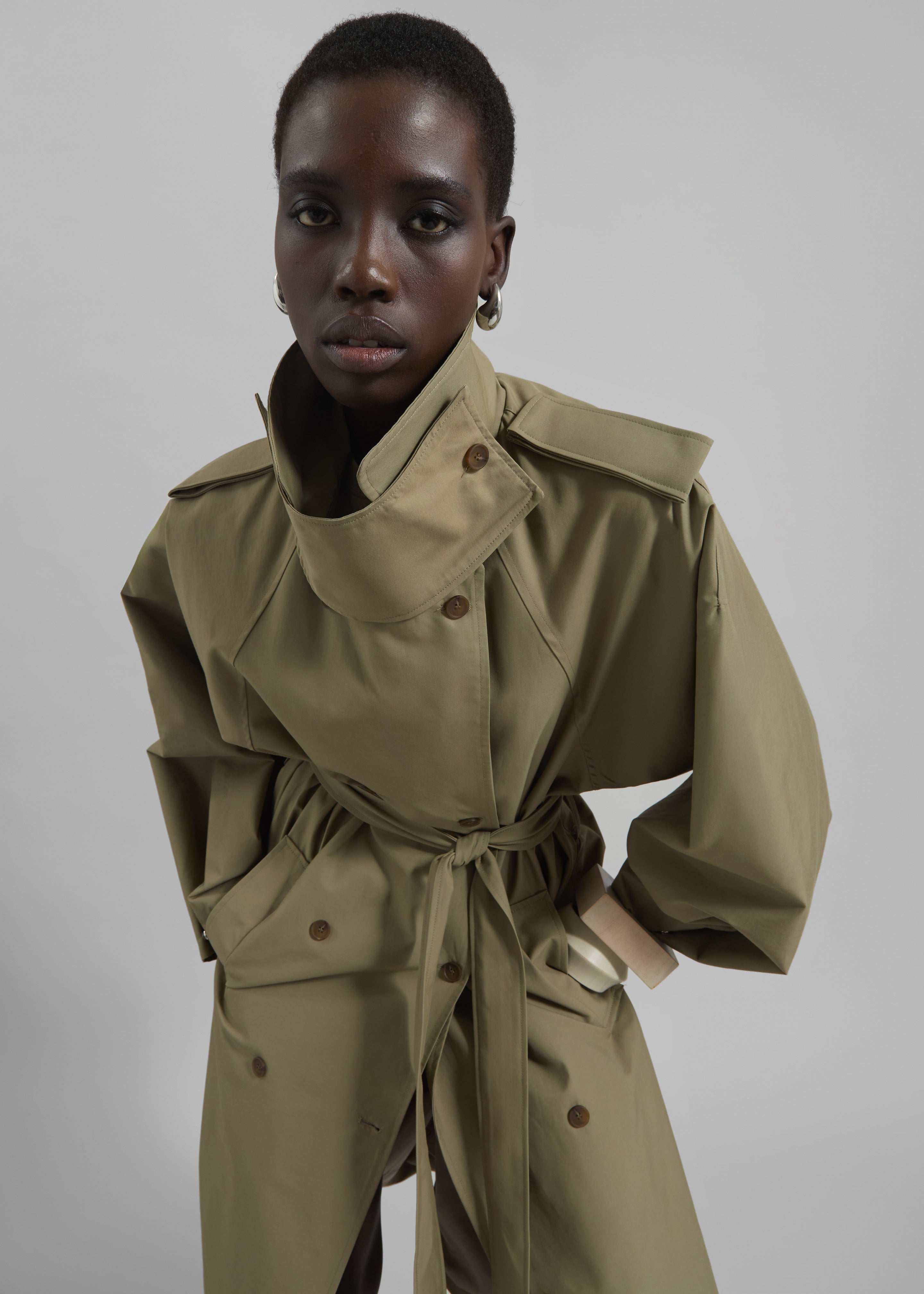 Davos Trench Coat - Pale Olive