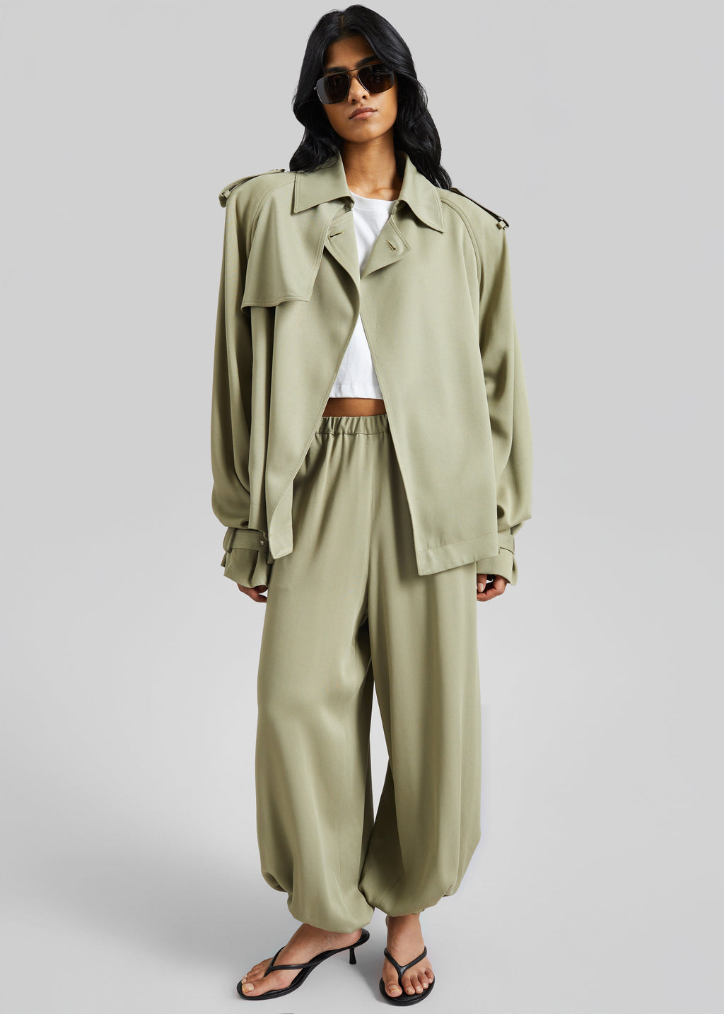 Elva Fluid Short Trench - Sage