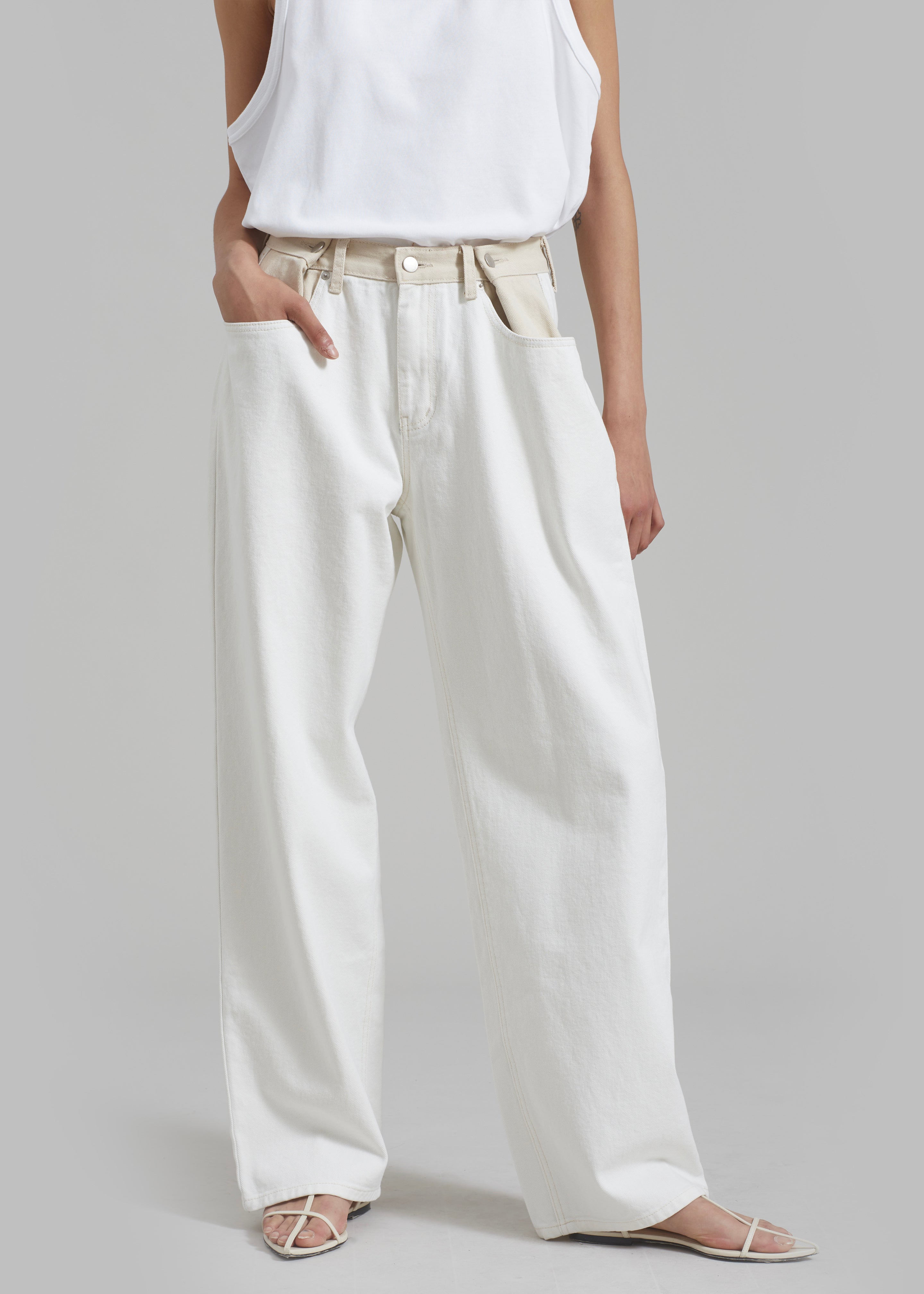 Hayla Contrast Denim Pants - Off White/Beige
