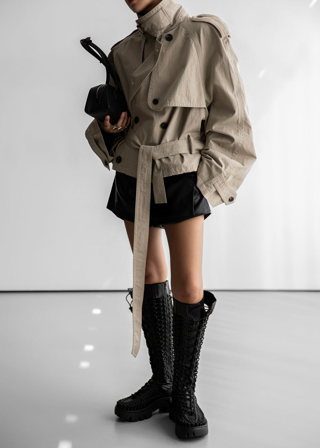 Mads Cropped Trench - Beige