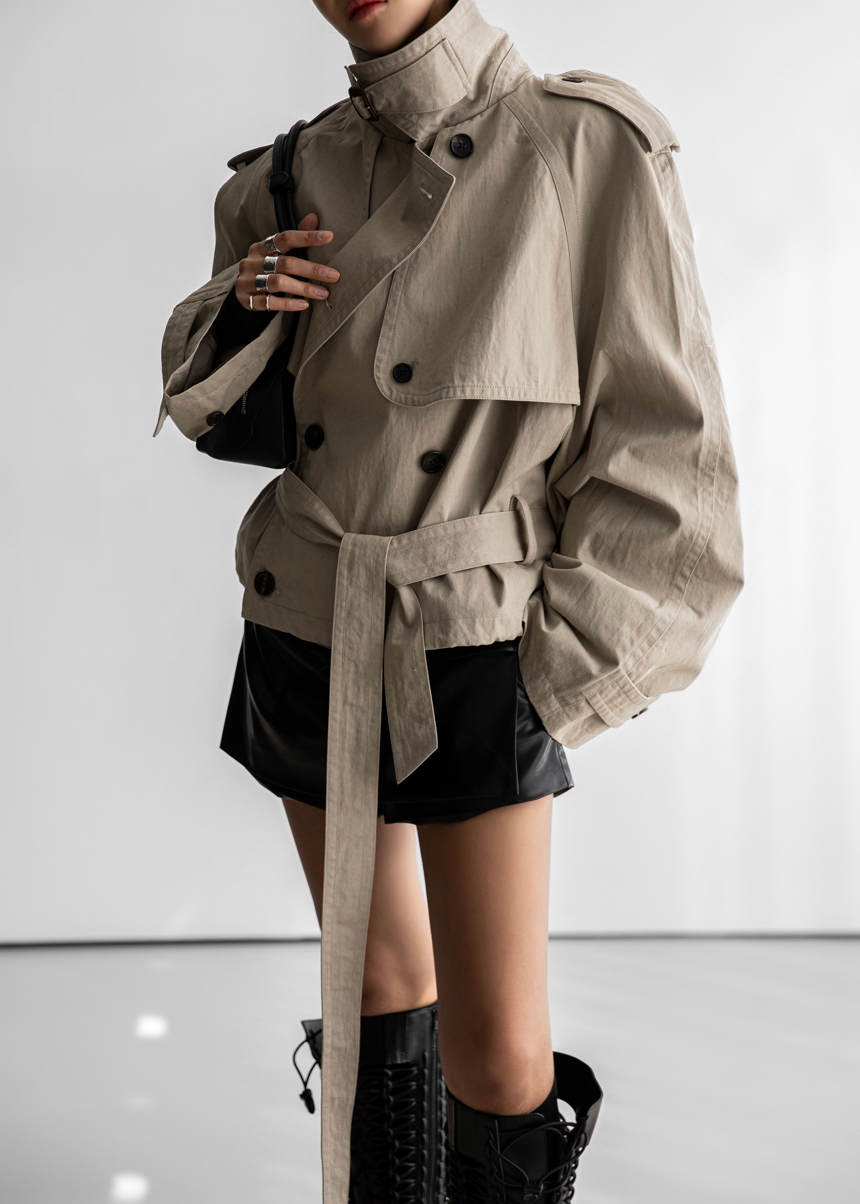 Mads Cropped Trench - Beige