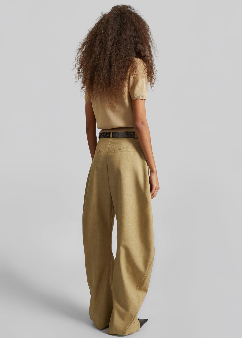 Keasden Barrel Leg Trousers - Camel