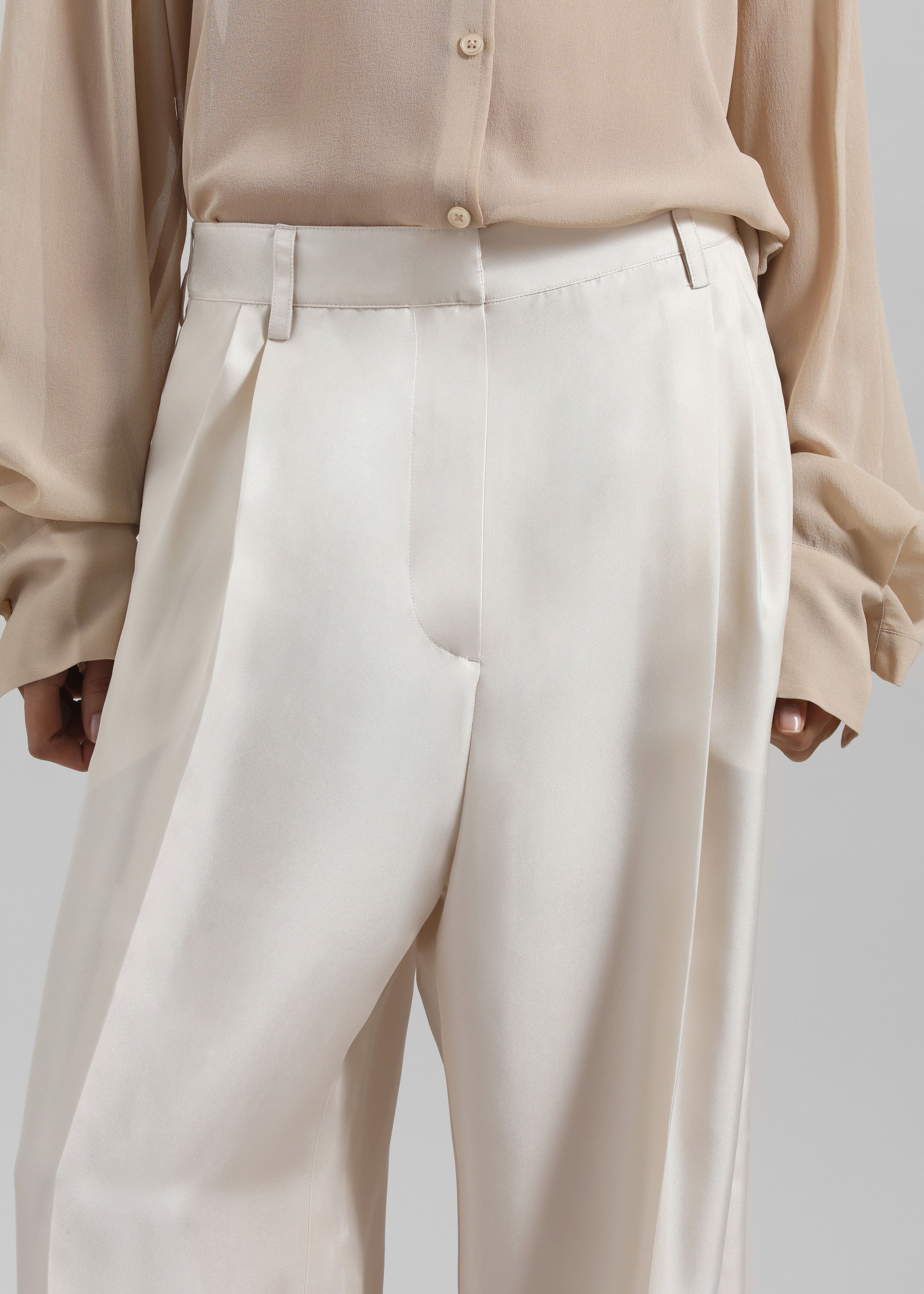Marfa Pleated Silk Trousers - Ivory