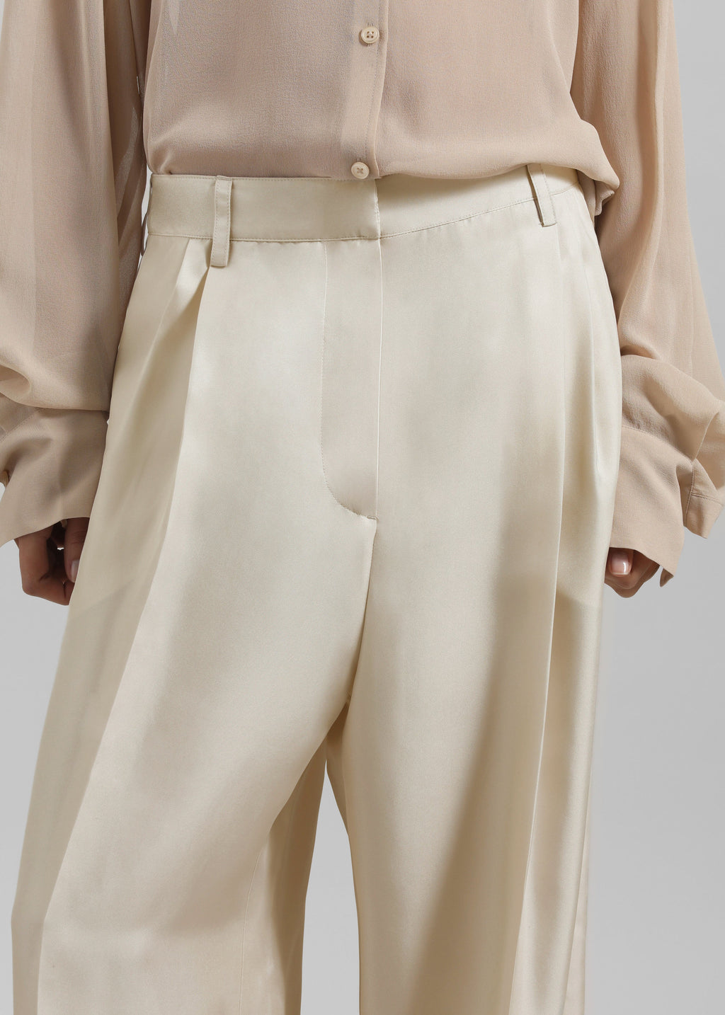 Marfa Pleated Silk Trousers - Light Beige