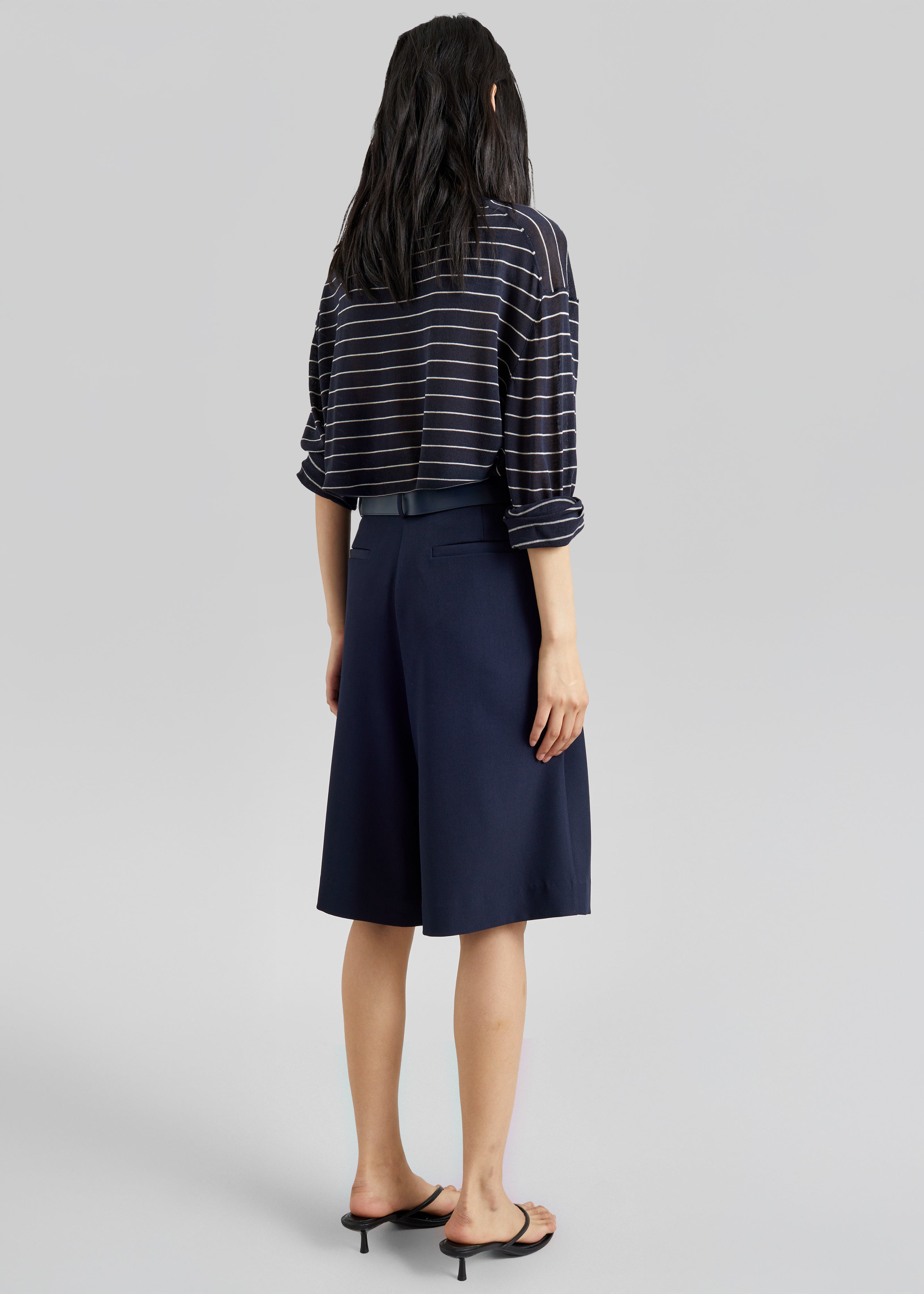 Martel Pleated Bermuda Shorts - Navy