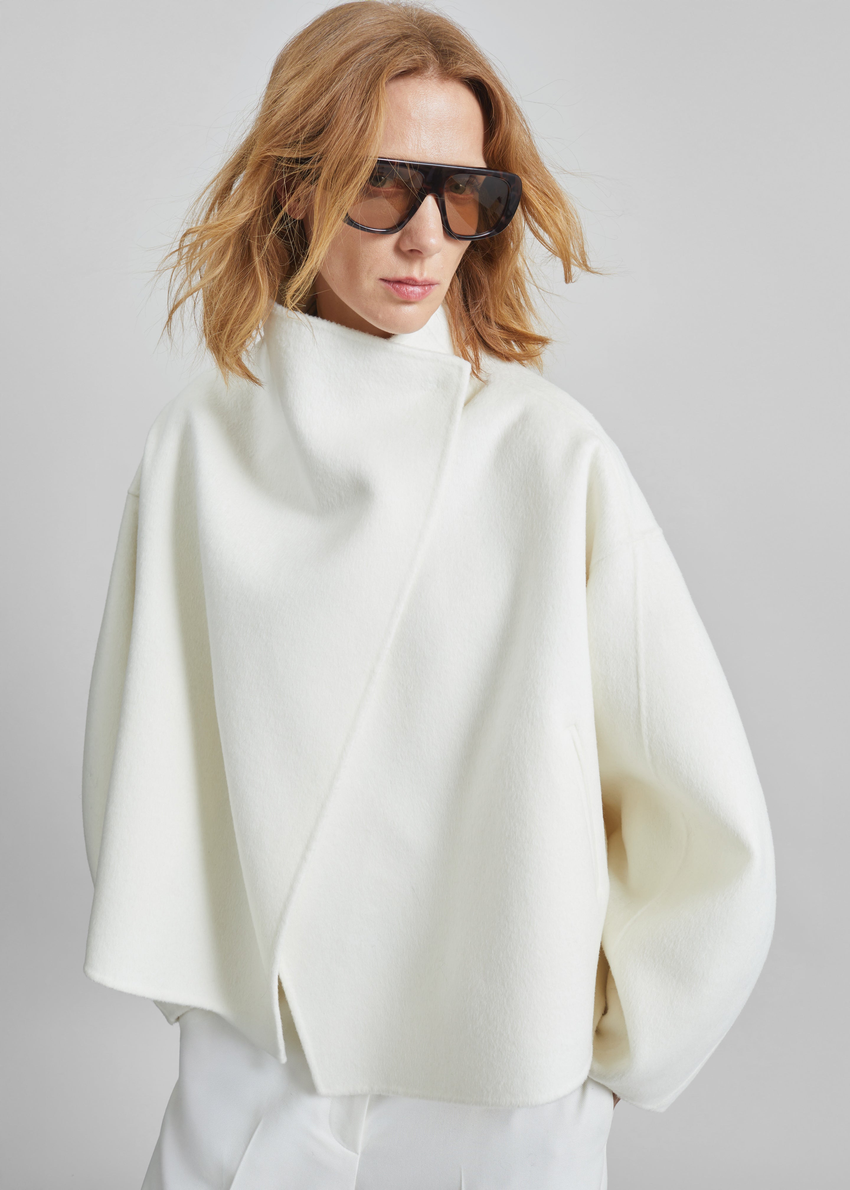 Onelle Wool Short Coat - White