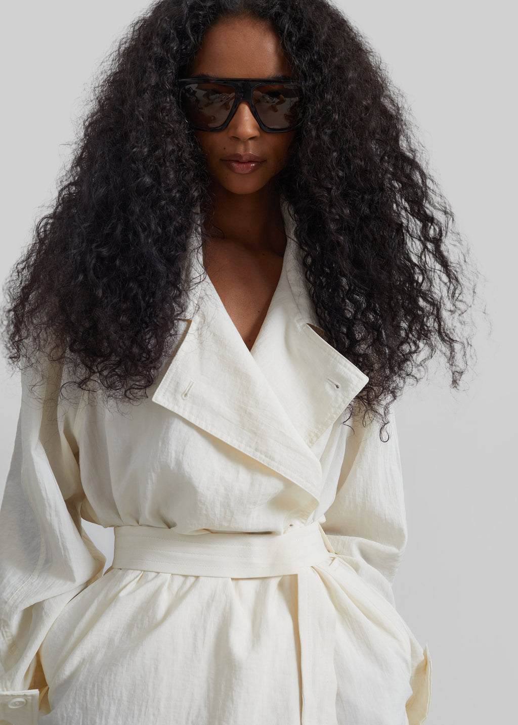 Rosora Sheer Fluid Trench Coat - Cream