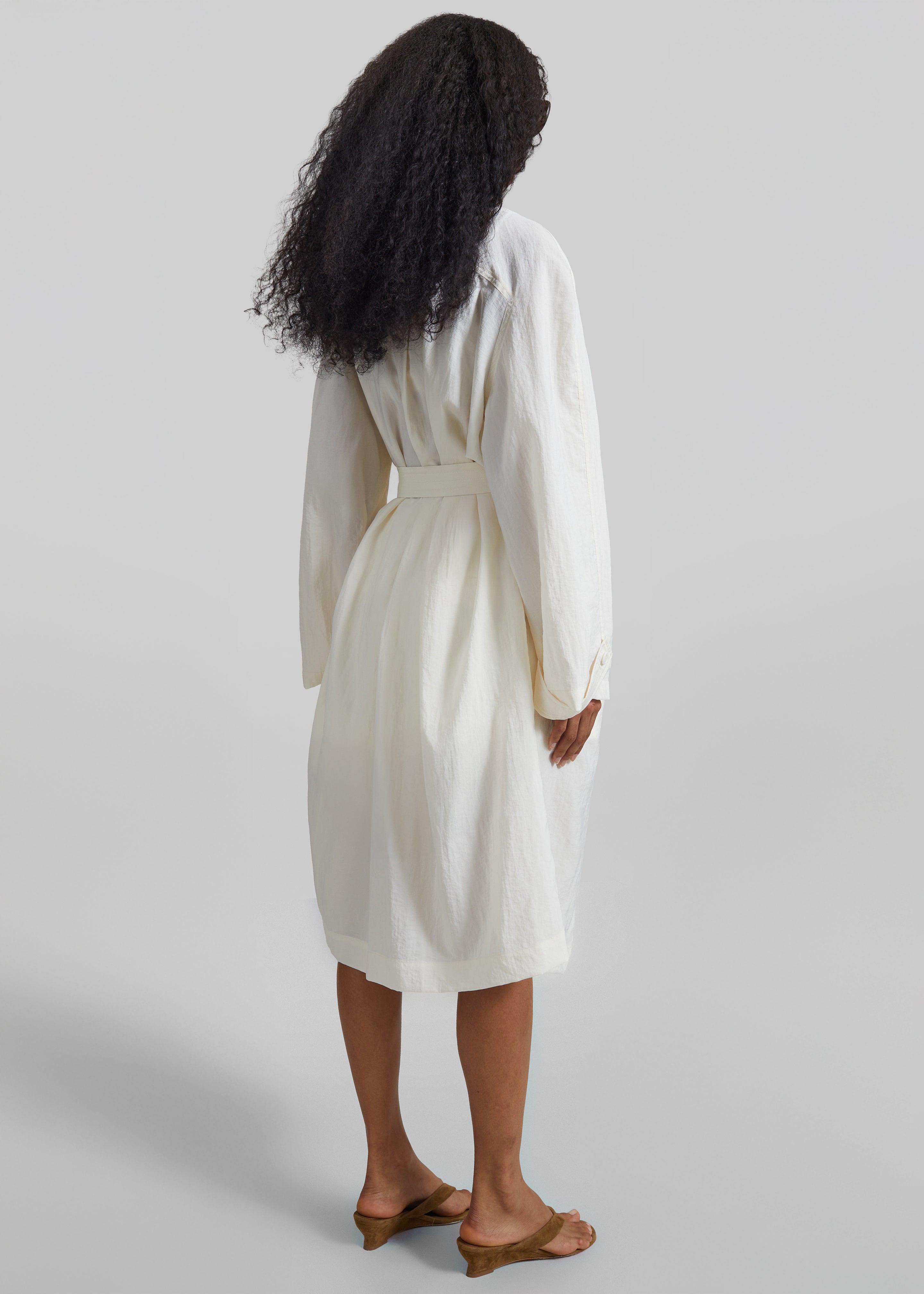 Rosora Sheer Fluid Trench Coat - Cream