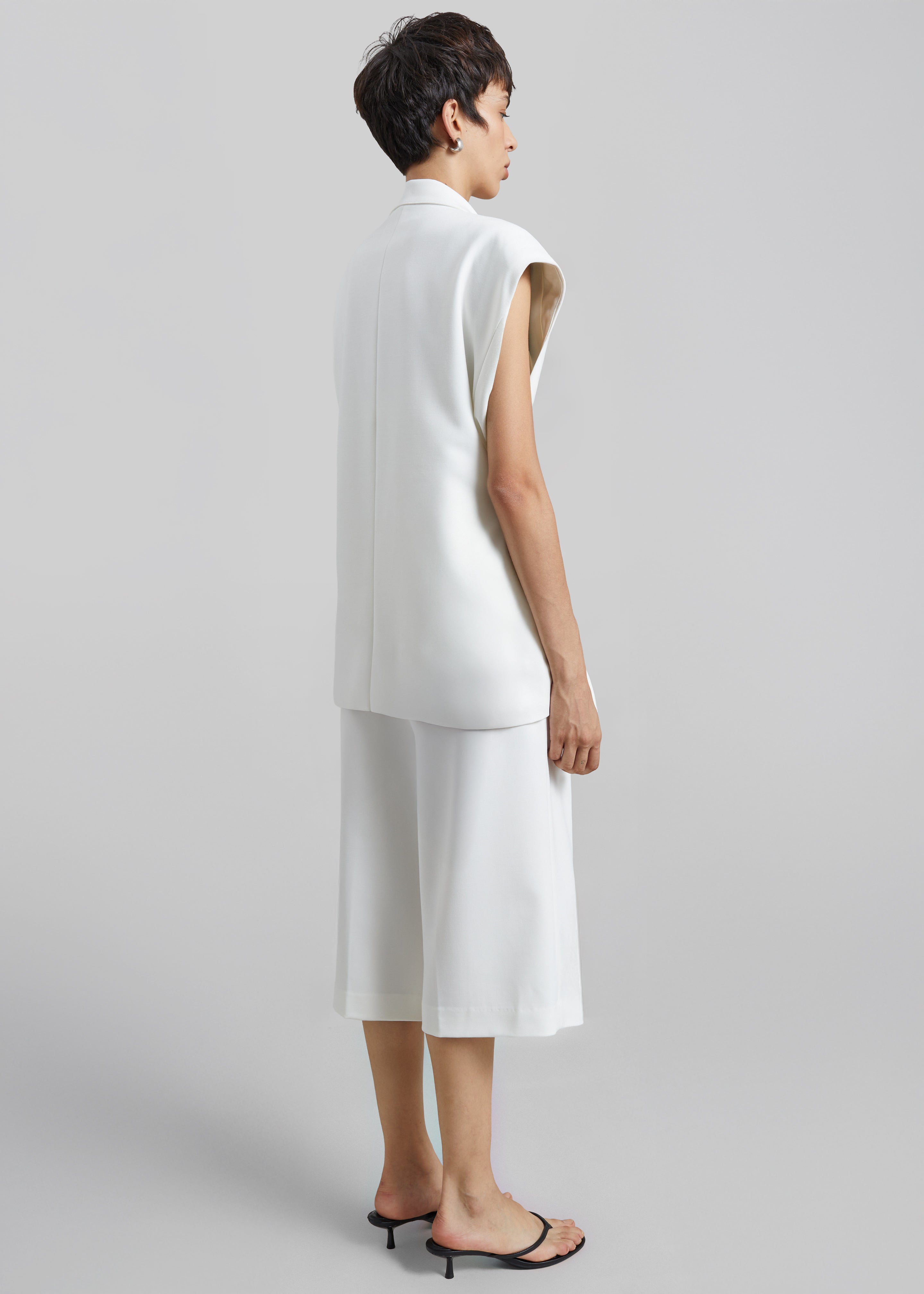 Sedon Vest - White