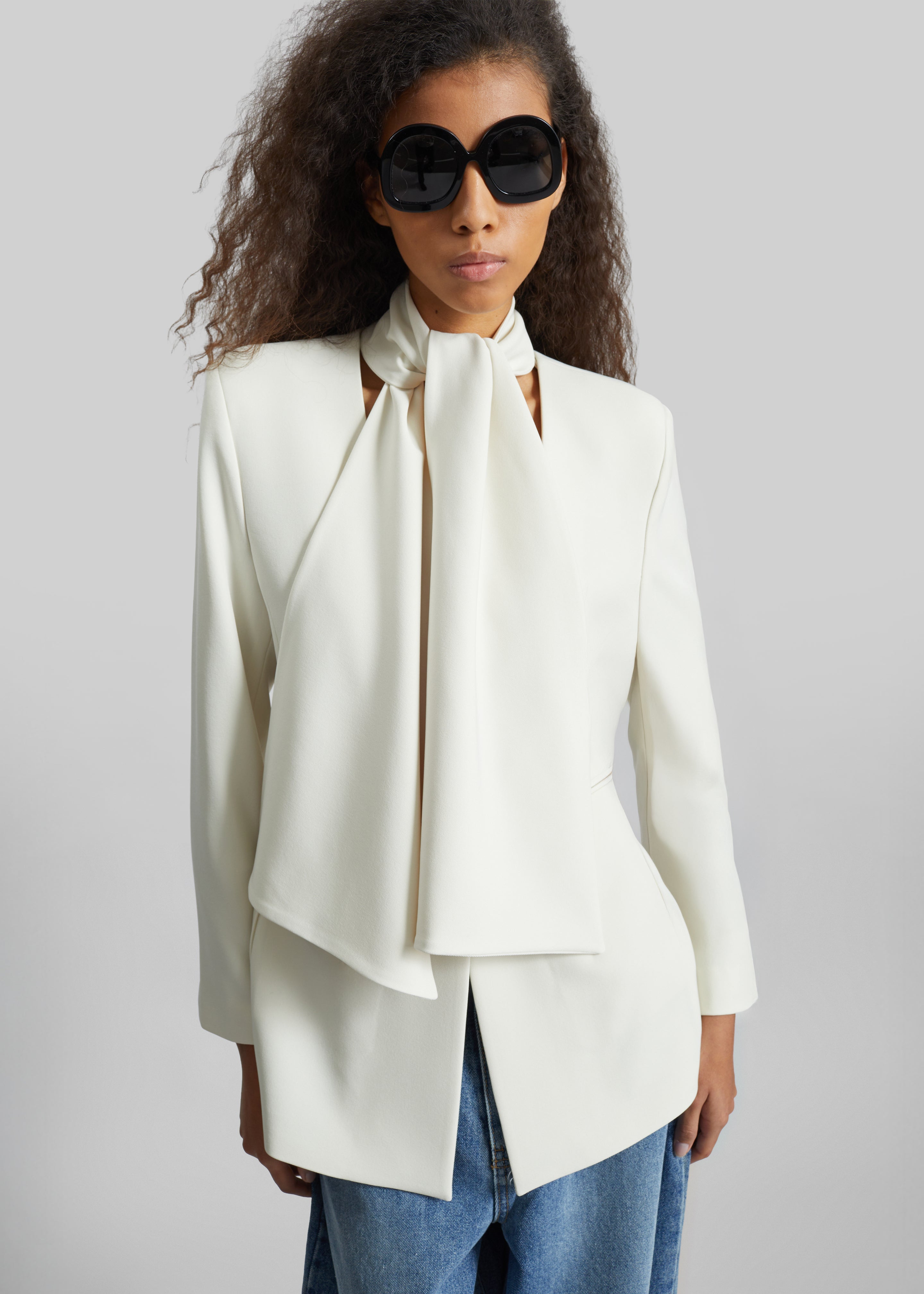 Seika Scarf Blazer - Ivory