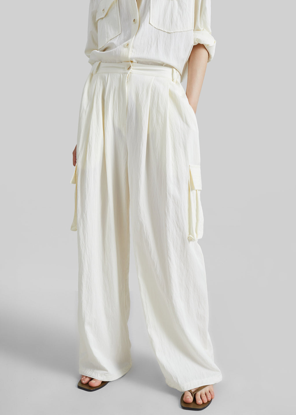 Trevi Textured Cargo Pants - Cream
