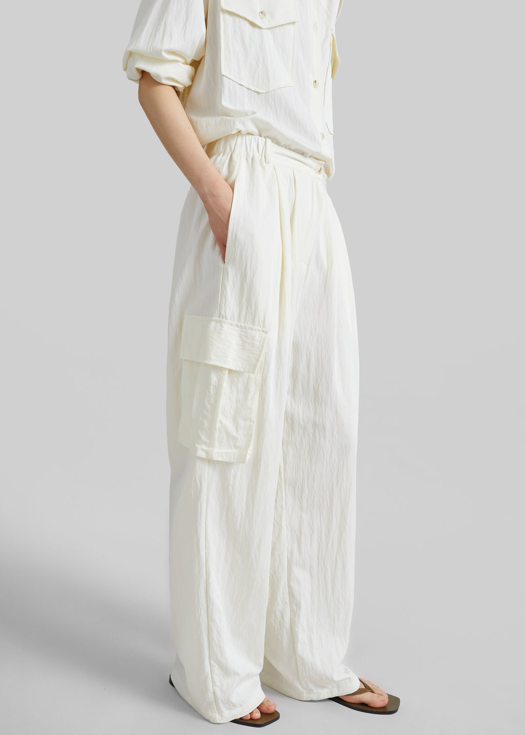 Trevi Textured Cargo Pants - Cream