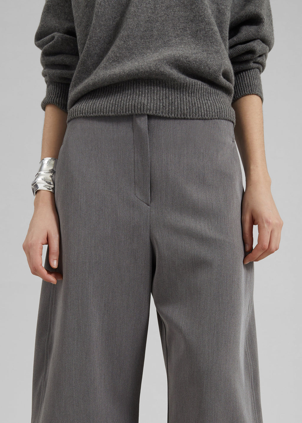 Vosges Barrel Leg Pants - Grey