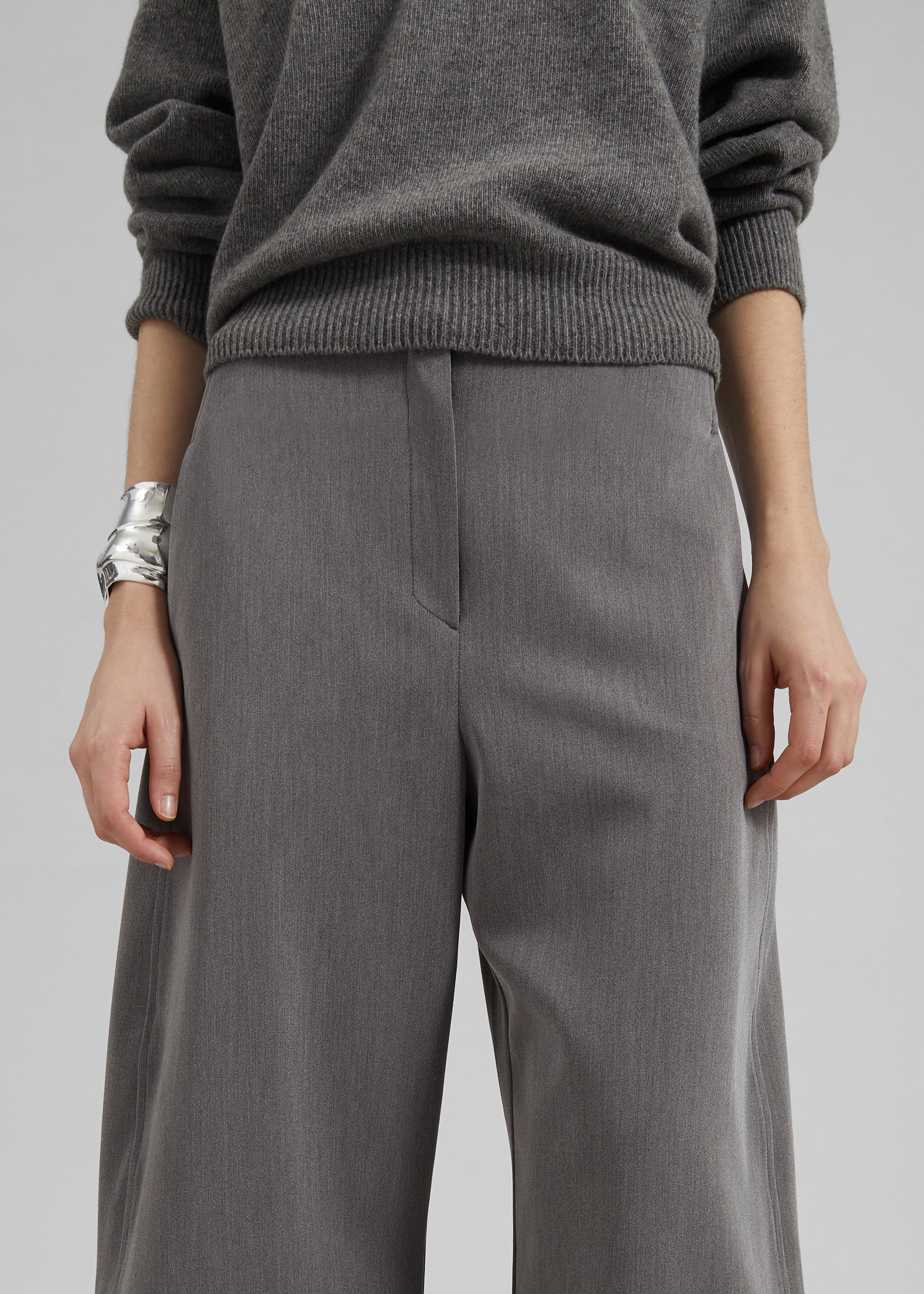 Vosges Barrel Leg Pants - Grey